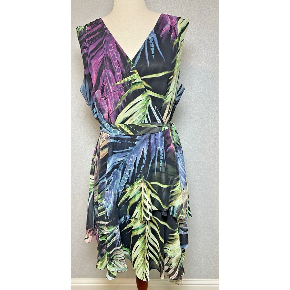 tahari arthur levine dress sz 14 floral v-neck wrap w/tie ruffle cottage